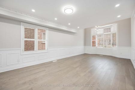 4 PRIMROSE PATH CRESCENT, Markham, オンタリオ L3S 4B1, カナダ