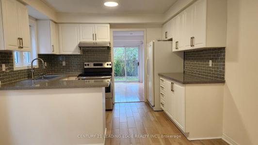 7 ANGELA COURT, Markham, אונטריו L3S 4K8, קנדה