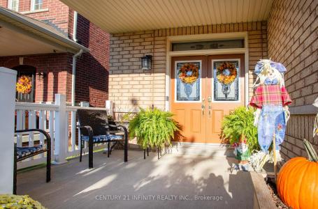 1599 QUAIL RUN DRIVE, Oshawa, 安大略省 L1K 0E1, 加拿大