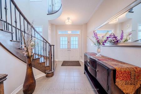 72 KILLINGTON AVENUE, Vaughan, Ontario L4H 3Z4, Canada