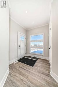 27 WILLIAMS AVENUE, Olds, Alberta T4H 0G1, Canada