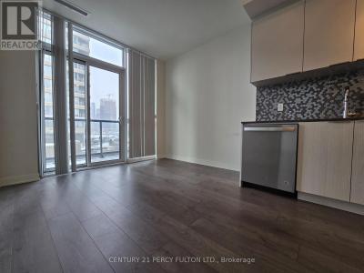 2 SONIC WAY, Toronto (flemingdon Park), Ontario M3C 0P1, Canadá