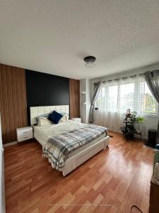 76 COTTINGHAM CRESCENT, Oshawa, Ontario L1H 8V6, Canadá