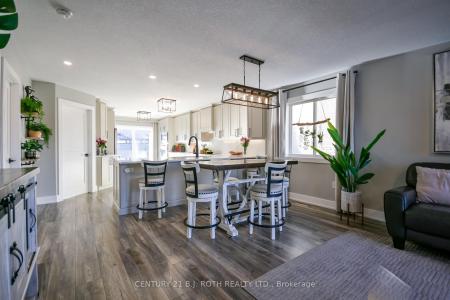 27 CLAIRE DRIVE, Barrie, 安大略省 L4N 5Y1, 加拿大