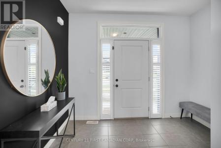 2418 TOKALA TRAIL, London North (north S), Ontario N6G 0V6, Kanada