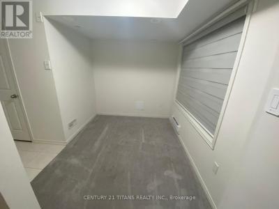 2390 CHEVRON PRINCE PATH, Oshawa (windfields), オンタリオ L1L 0L1, カナダ