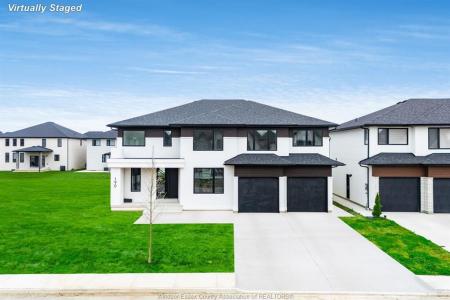 227 COWAN COURT, Amherstburg, Ontario N9V 0G9, Canada