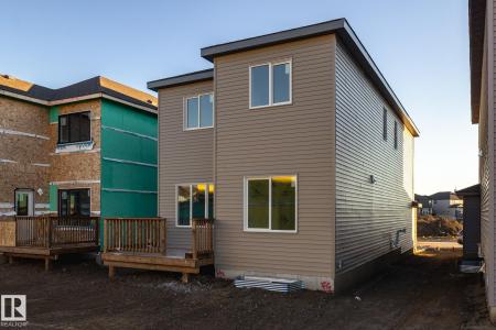 86 GLADSTONE BEND, Spruce Grove, Alberta T7X 4E6, Canada