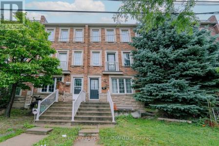 119 TORBARRIE ROAD, Toronto (downsview-roding-cfb), オンタリオ M3L 1G8, カナダ