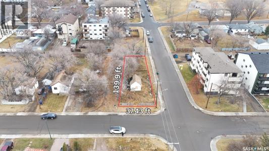 138 V AVENUE S, Saskatoon, Saskatchewan S7M 3E1, Canadá