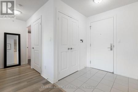 275 YORKLAND ROAD, Toronto (henry Farm), 安大略省 M2J 0B4, 加拿大