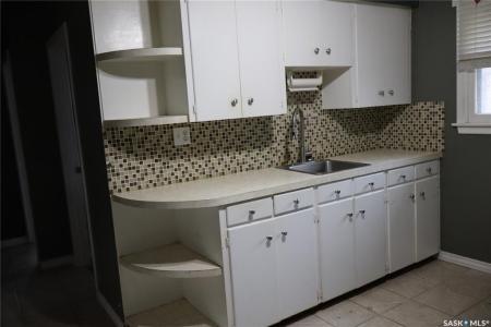 764 FAIRFORD STREET E, Moose Jaw, Saskatchewan S6H 0G2, Canadá