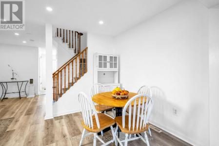 332 SWINDELLS STREET, Clarington (bowmanville), Ontario L1C 5G9, Kanada