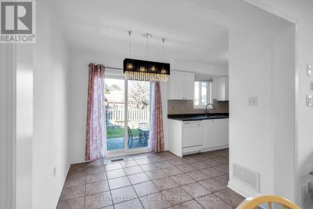 332 SWINDELLS STREET, Clarington (bowmanville), Ontario L1C 5G9, Kanada