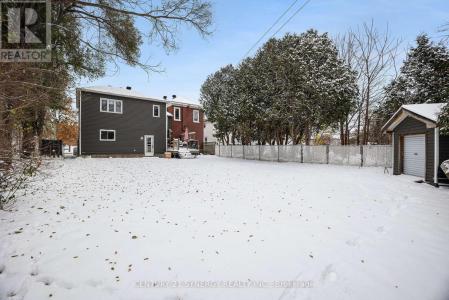 13 LOMBARD STREET, Smiths Falls, 安大略省 K7A 4E8, 加拿大