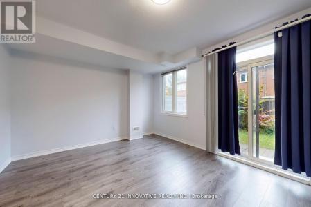 10 HYDERABAD LANE, Markham (greensborough), 安大略省 L4E 0T8, 加拿大