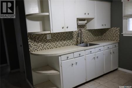 764 FAIRFORD STREET E, Moose Jaw, Saskatchewan S6H 0G2, Canadá