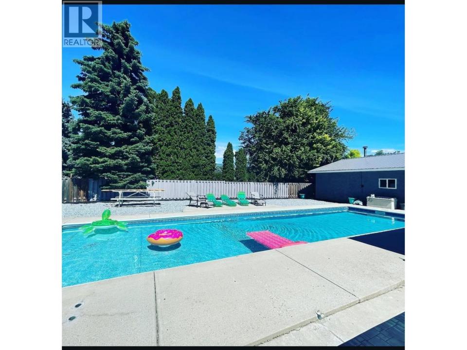 225 CIRCLE DRIVE, Oliver, Kolumbia Brytyjska V0H 1T9, Kanada