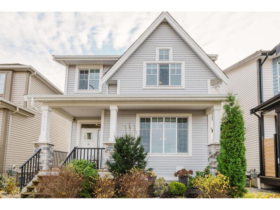 27032 35B AVENUE, Langley, British Columbia V4W 0C3, Canada