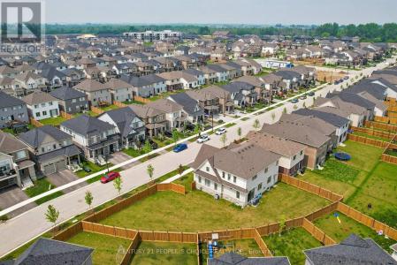 78 DASS DRIVE WEST, Centre Wellington (fergus), Ontario N1M 0H9, Canada