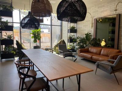 2120  Rue Ste-Catherine E., Montréal (Ville-Marie), Quebec H2K 0C4, Canada