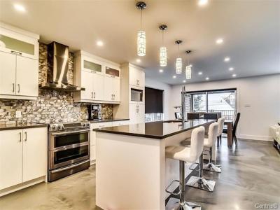 546  Rue des Pluviers, Gatineau (Gatineau), 퀘벡주 J8R 2V2, 캐나다