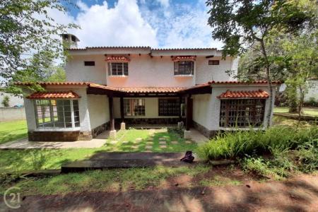 Jardines de Santiago , San Lucas, Sacatepéquez 00001, Guatemala