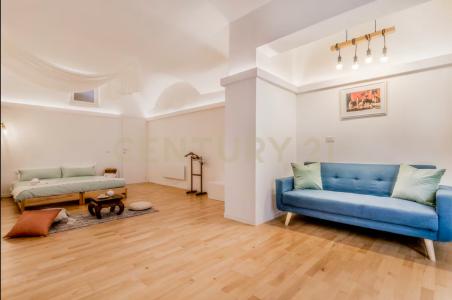 Via Gabrio Serbelloni, Rome, Lazio 00187, Italy