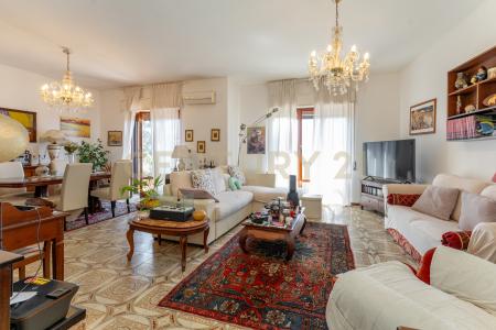 Via Cristoforo Colombo, San Gregorio Di Catania, Sicilia 95027, 義大利