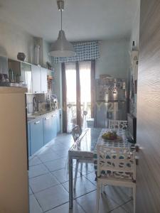 Via Sant'Ambrogio, Seveso, Lombardia 20822, איטליה