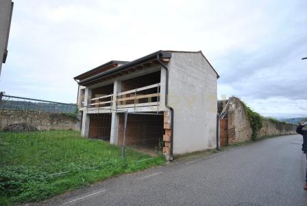 Via Belvedere, Verona, Veneto 37131, Italy