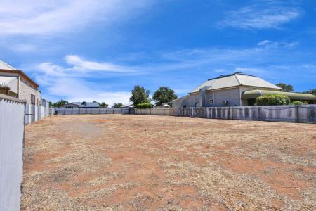 188 Pell Street, Broken Hill, NSW 2880, Australia