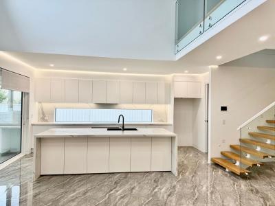 98B Mcburney Road, Cabramatta, NSW 2166, Avustralya