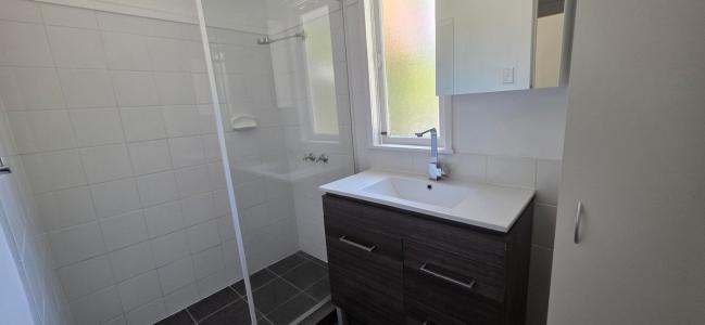 2/43A Whytecliffe Parade, Woody Point, QLD 4019, Australia