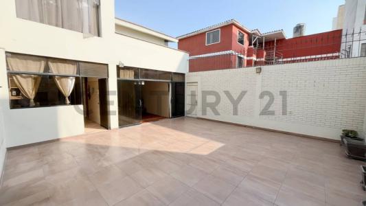 Loma del Pilar 198, Lima, Lima 00001, Peru