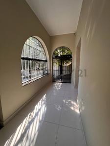 Av. Mariscal Lopez entre Mujer de la Conquista y Mary Lyons , Mcal. López, Asunción 00001, Paraguay