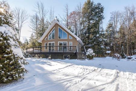 533 Ch. Miller S., Magog, Quebec J1X 0M6, Canada