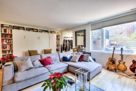 4515 Av. Coolbrook, Montréal (Côte-des-Neiges/Notre-Dame-de-Grâce), Quebec H3X 2K7, Canada