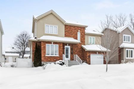 157  Rue des Abbesses, Vaudreuil-Dorion, Quebec J7V 9X5, Canadá