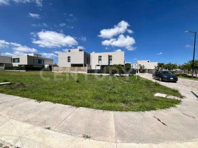 Avenida El Campanario, Cond. Santa Oliva No. 1012, Lote No. 86,, Querétaro, Querétaro 76146, Mexico