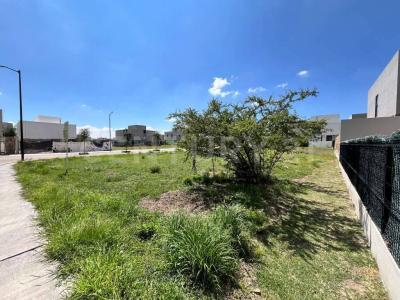 Avenida El Campanario, Cond. Santa Oliva No. 1012, Lote No. 86,, Querétaro, Querétaro 76146, Mexico