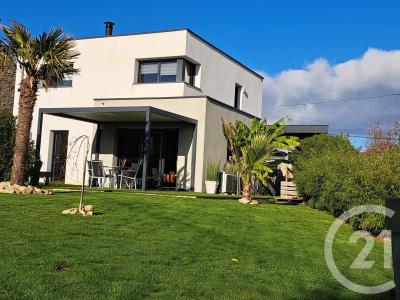 St Ave, Bretagne 56890, צרפת 