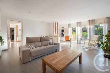 Aigues Vives, Languedoc-Roussillon 30670, France