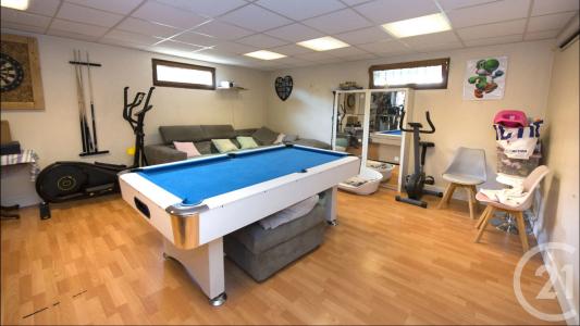 L Hay Les Roses, イル＝ド＝フランス 94240, アキタン