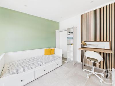 La Garde, Provence-Alpes-Côte D'Azur 83130, Francja