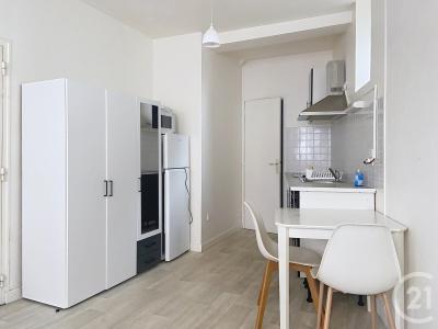 Bar Sur Aube, Champaña-Ardenas 10200, Francia