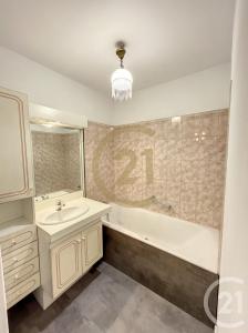 Deville Les Rouen, Haute-Normandie 76250, France