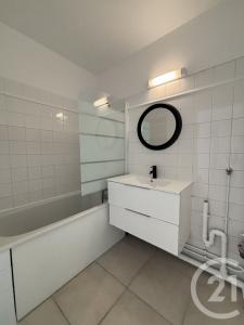 St Maur Des Fosses, Isla De Francia 94100, Francia