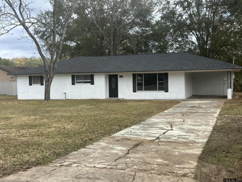 109 Mahan, Pittsburg, Texas 75686, USA