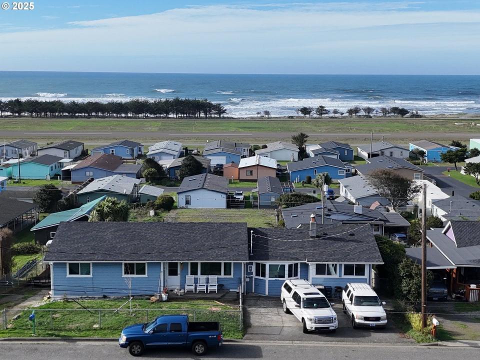 29730 HILLCREST ST, Gold Beach, Oregon 97444, États-Unis
